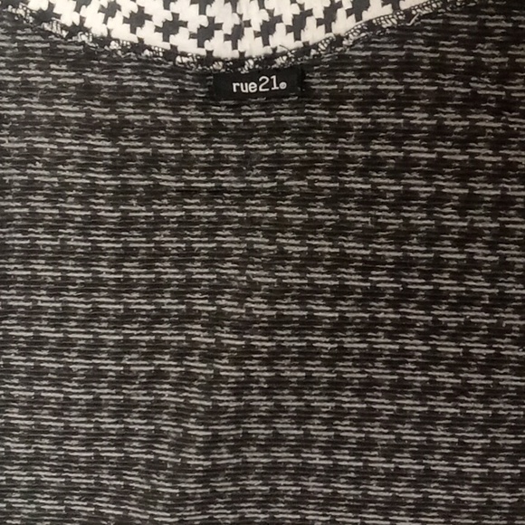 Tweed Mini Skirt - Picture 10 of 14